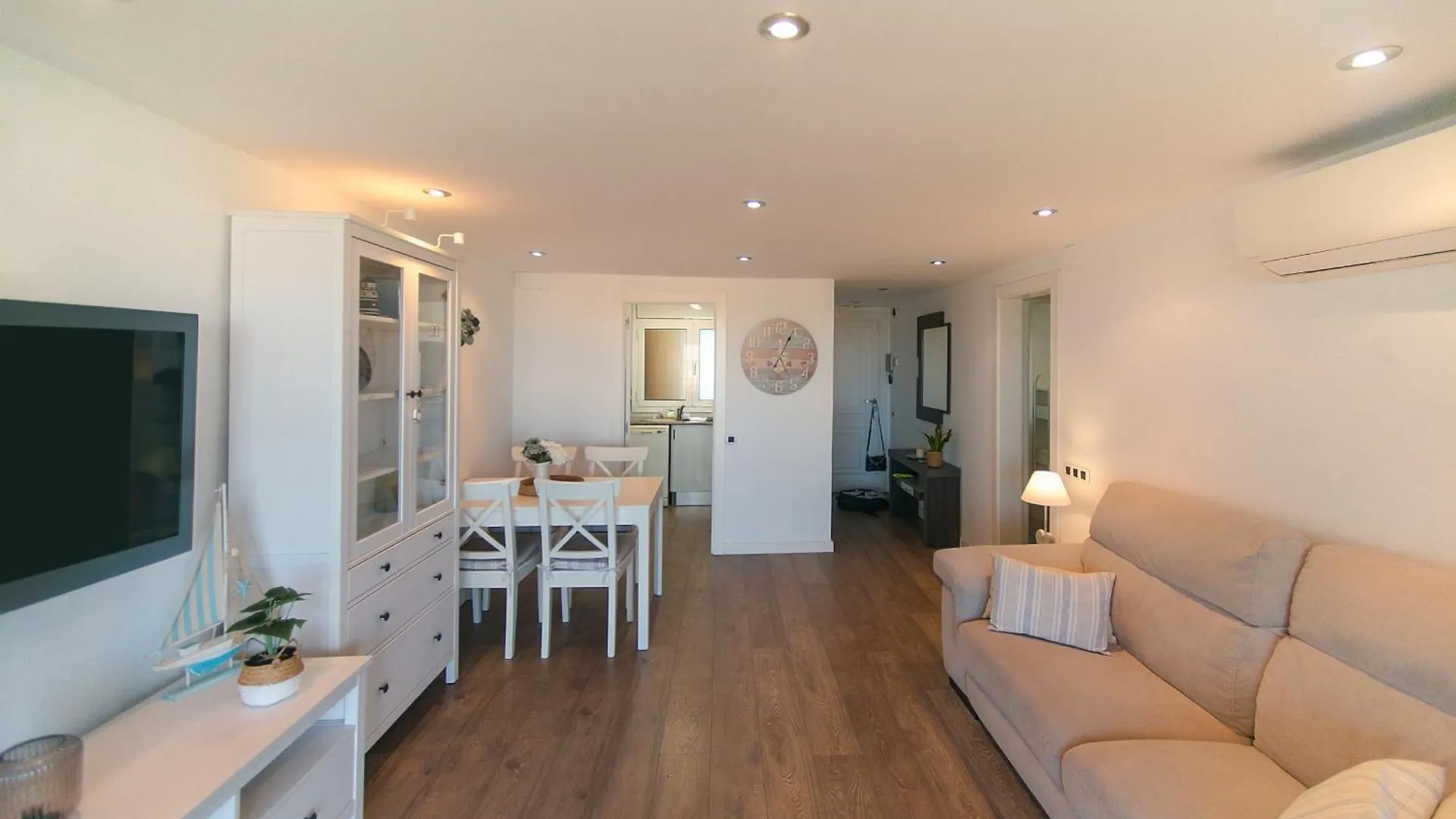Welcs Apartamento 230 Pda Con Terraza Junto Al Mar Sant Antoni De Calonge 0*,  Spain