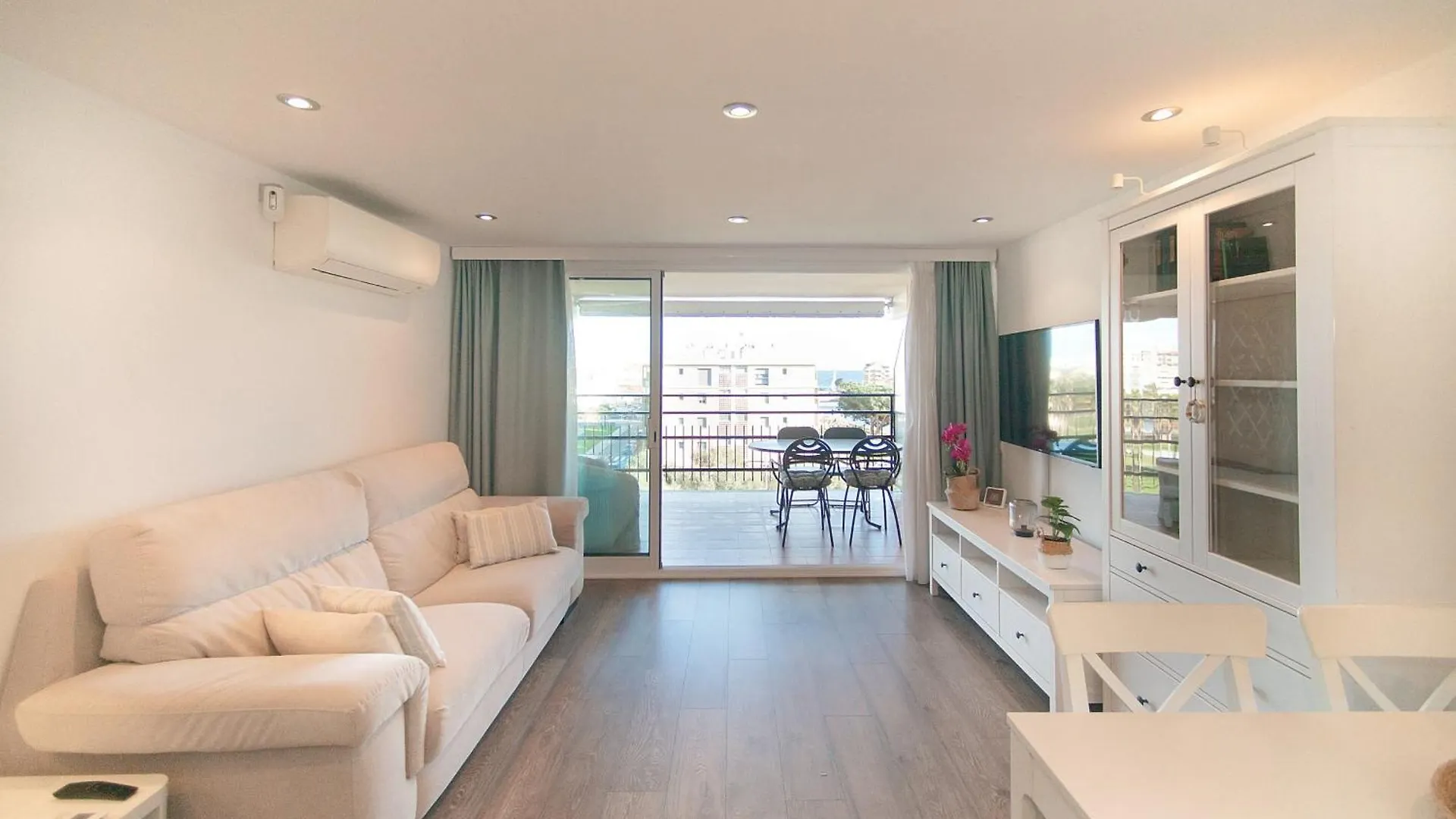 Apartment Welcs Apartamento 230 Pda Con Terraza Junto Al Mar Sant Antoni De Calonge