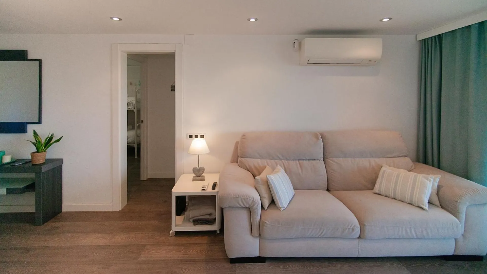 Welcs Apartamento 230 Pda Con Terraza Junto Al Mar Sant Antoni De Calonge